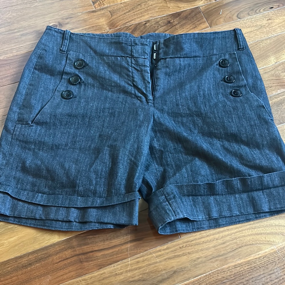 Suzy shorts !